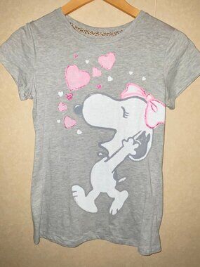 Snoopy & Belle brand Belle Heather Grey w/ Pink Hearts T-shirt XL 14-16